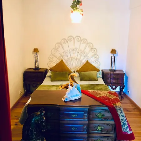 House Sleeps 4 With Private Garden * Mexilhoeira Grande